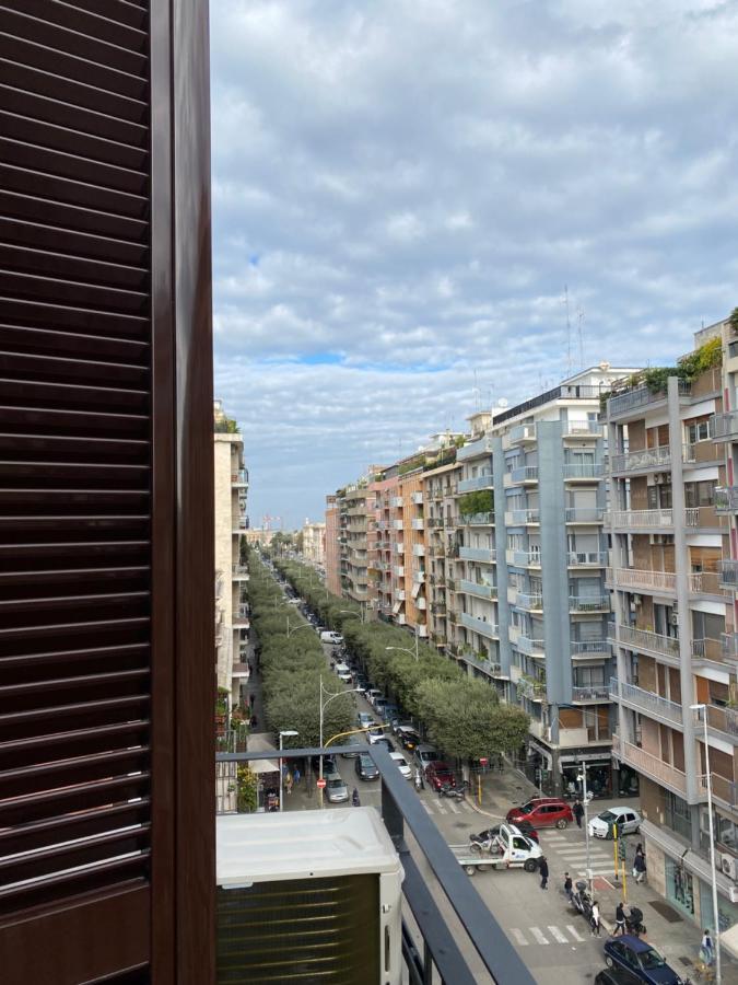Cavour 221 - Central Station Hotel Bari Buitenkant foto